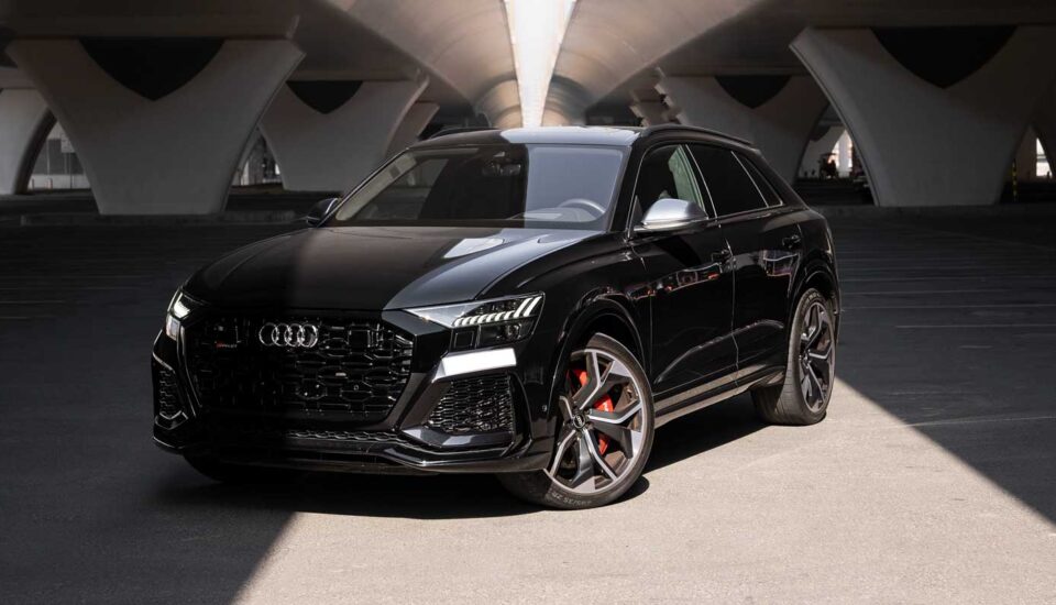 Audi RS Q8 Black
